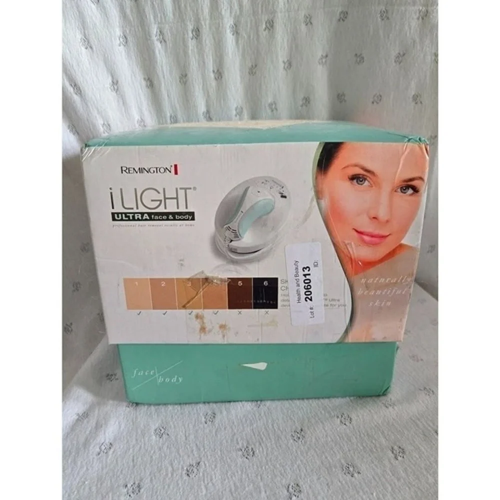Remington iLIGHT Ultra Face & Body Hair Removal Device - Mint and White